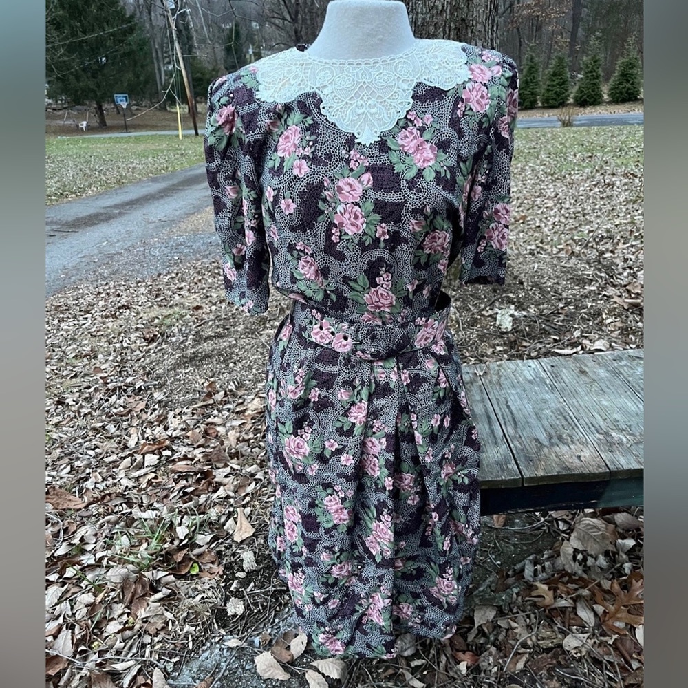 VINTAGE E.D. MICHAELS FLORAL DRESS LACE size 7/8